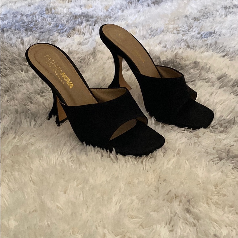 Fashion Nova Black Women's Heels